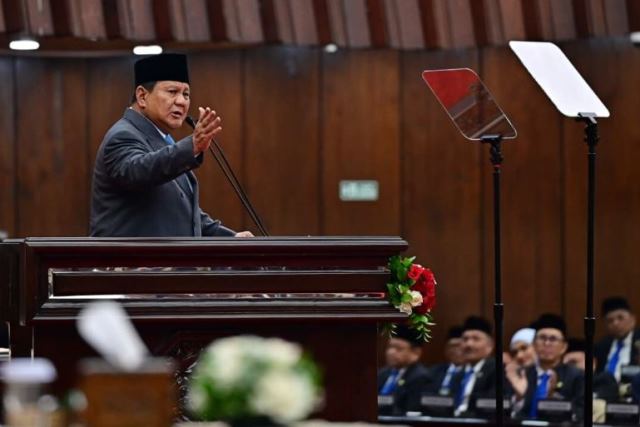 Pidato Kenegaraan Presiden Prabowo: Soroti Serakahnomics dan Kemiskinan