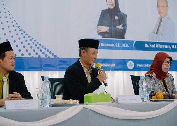 Mengenal Pesantren Hybrid, Pengertian dan Implementasinya di Era Modern