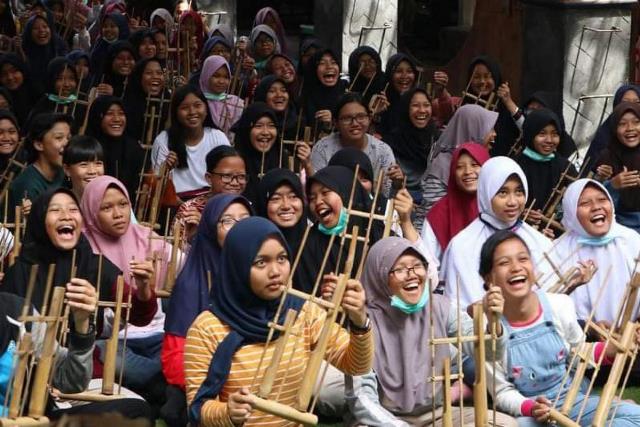 Ada Hari Angklung Internasional, 16 November 2025 Memperingati Hari Apa Saja?