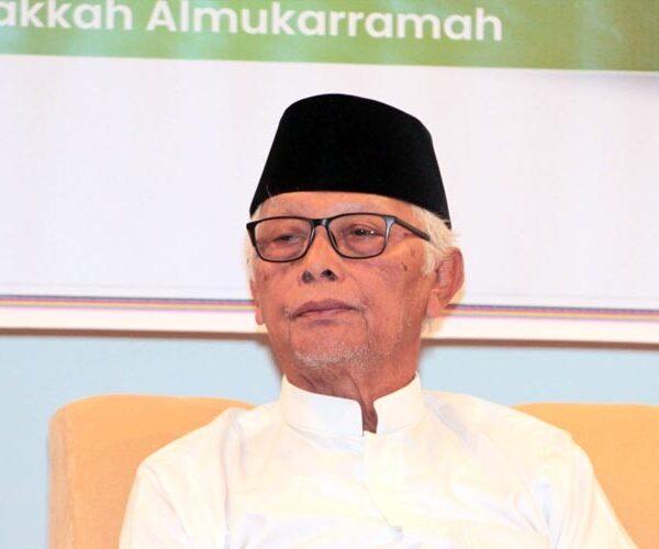 Profil dan Perjalan Karier KH Anwar Iskandar, Ketum MUI 2025-2030